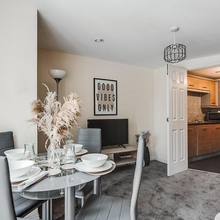 Stylish 2 Bed Manchester Flat 外观 照片